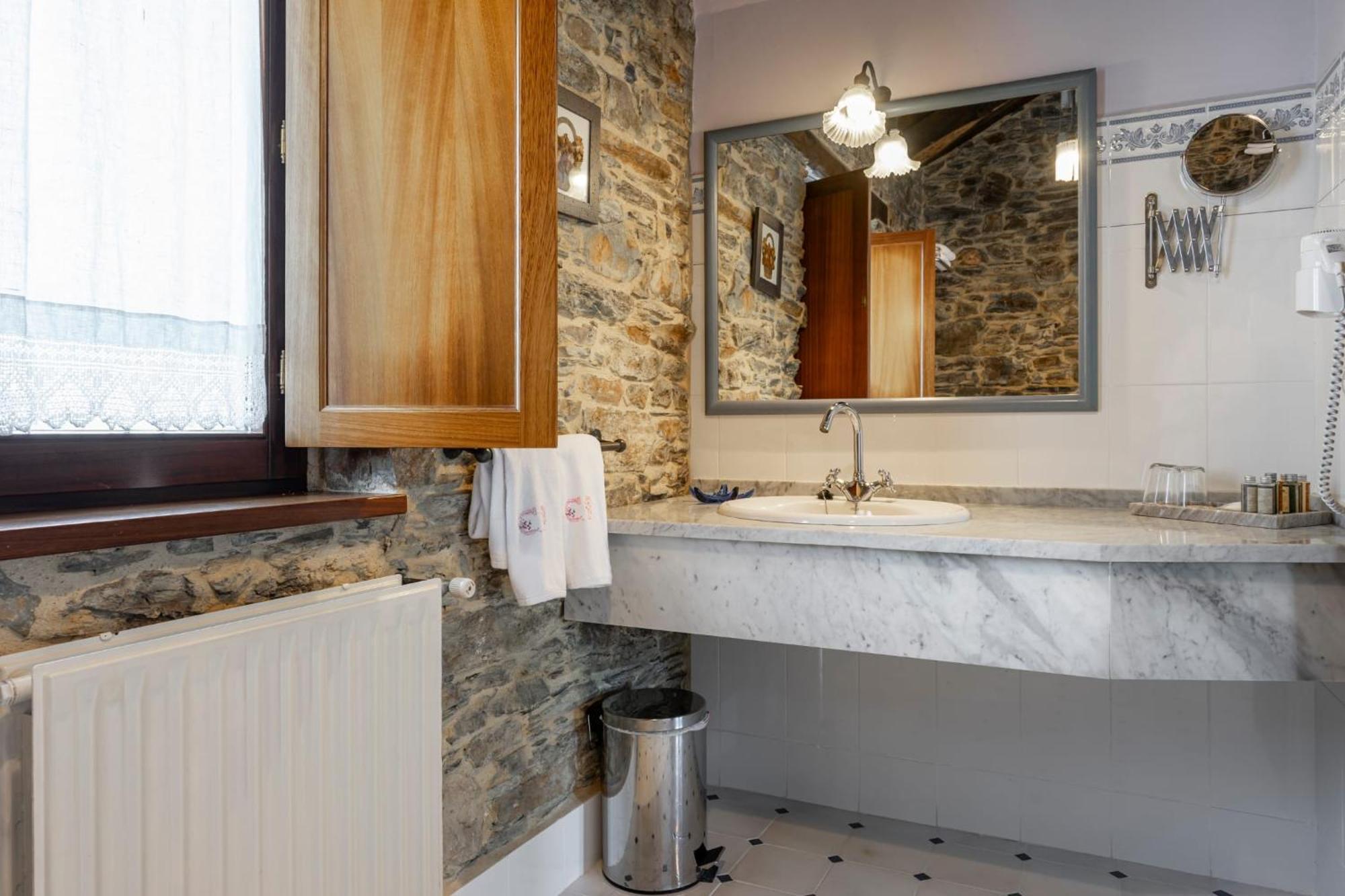 Casa Peleyon Bed and Breakfast Castropol Εξωτερικό φωτογραφία