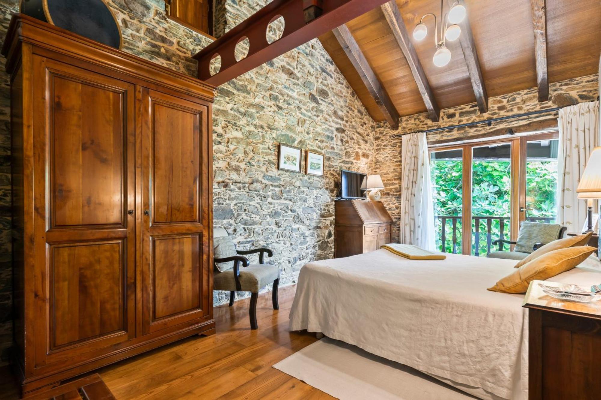 Casa Peleyon Bed and Breakfast Castropol Εξωτερικό φωτογραφία
