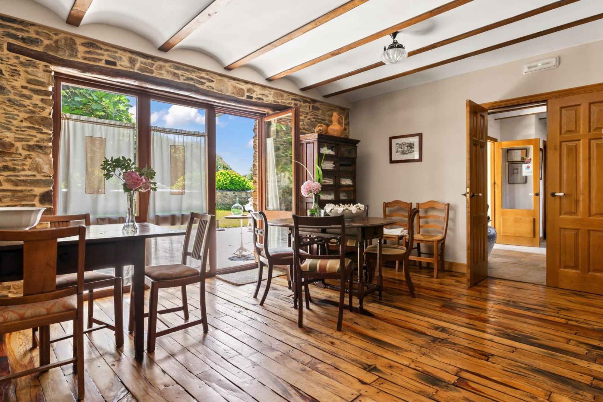 Casa Peleyon Bed and Breakfast Castropol Εξωτερικό φωτογραφία